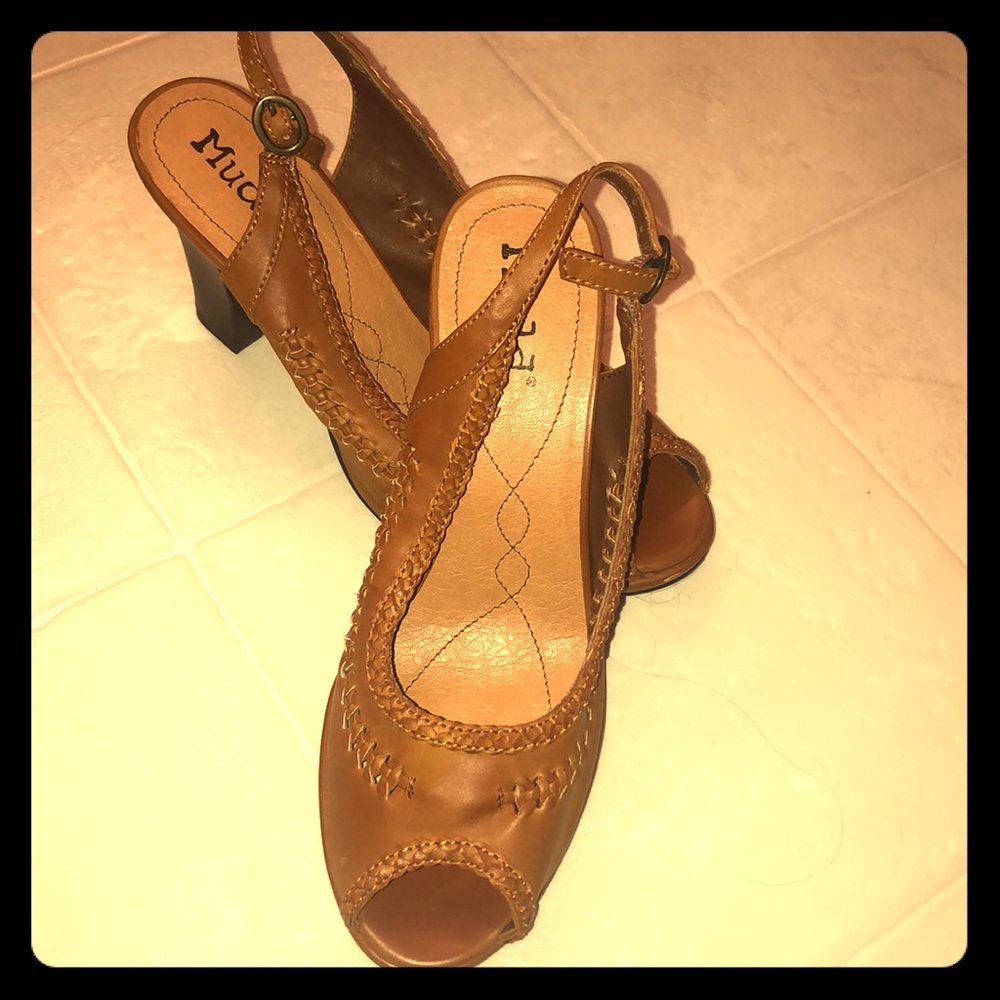 Mudd heels